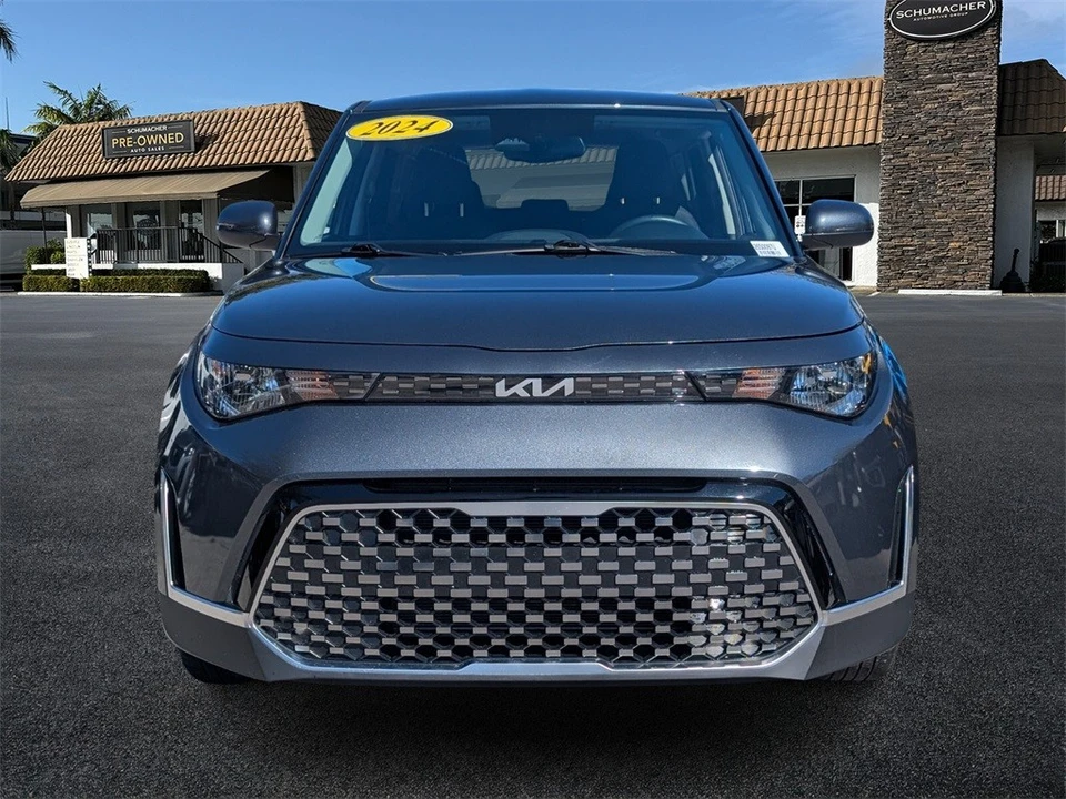 2024 Kia Soul - Image 2 of 12