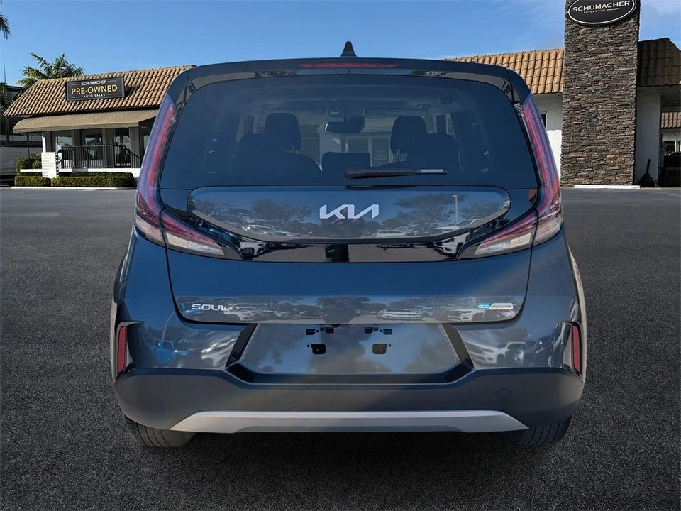 2024 Kia Soul - Image 6 of 12