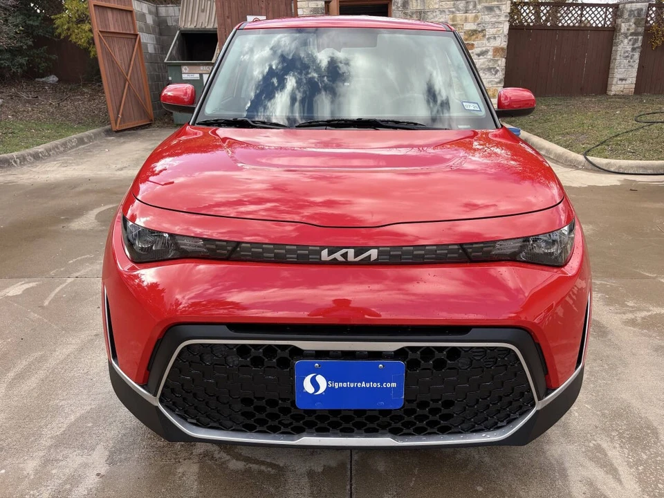 2024 Kia Soul - Image 9 of 21