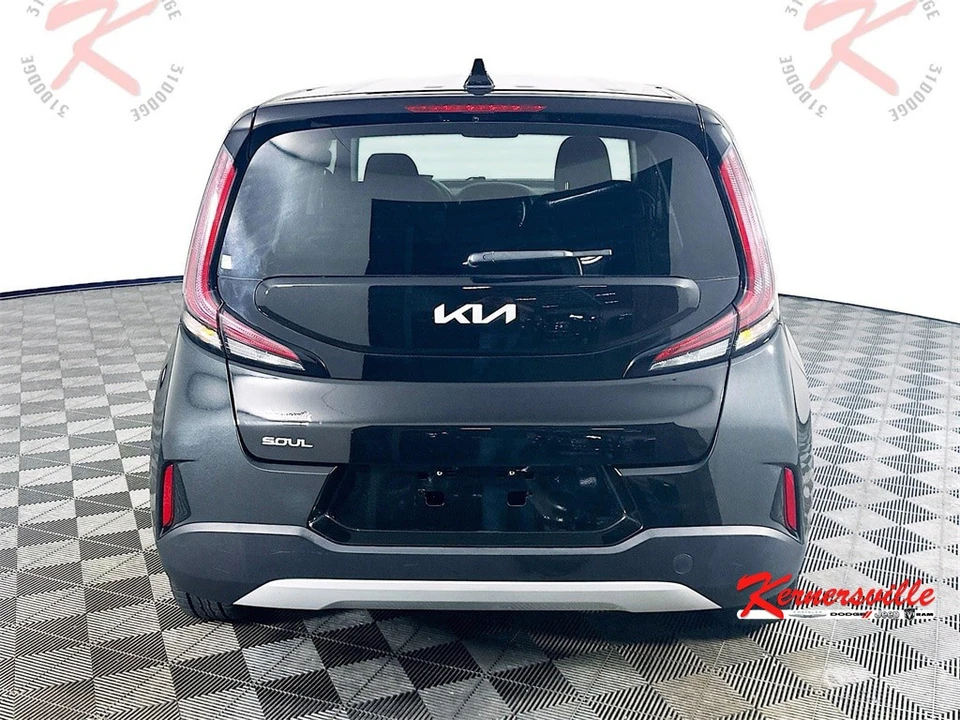 2024 Kia Soul - Image 6 of 21