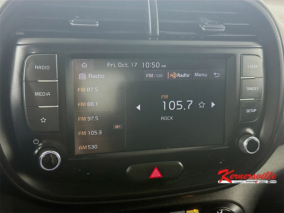 2024 Kia Soul - Image 17 of 21