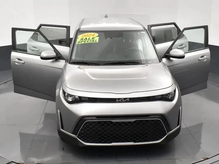 2024 Kia Soul - Image 10 of 12