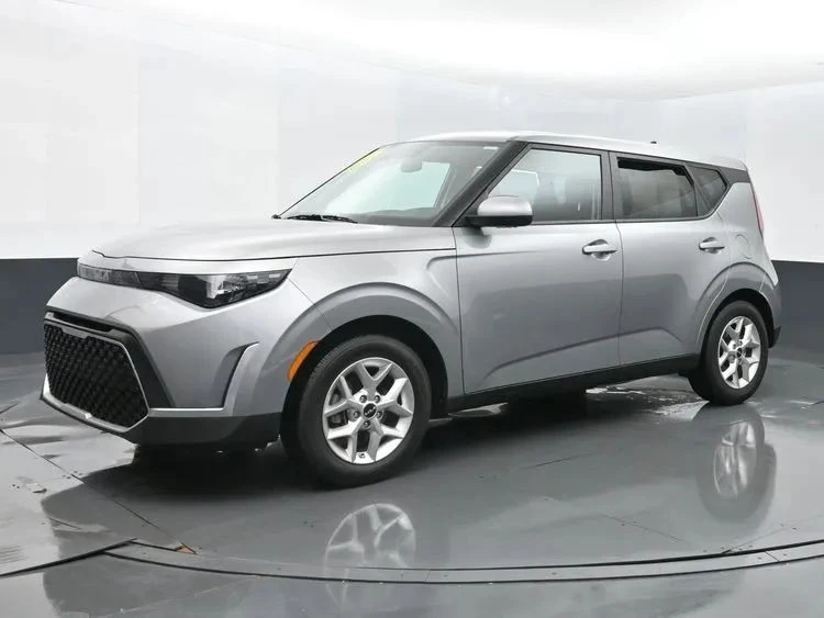 2024 Kia Soul - Image 5 of 12
