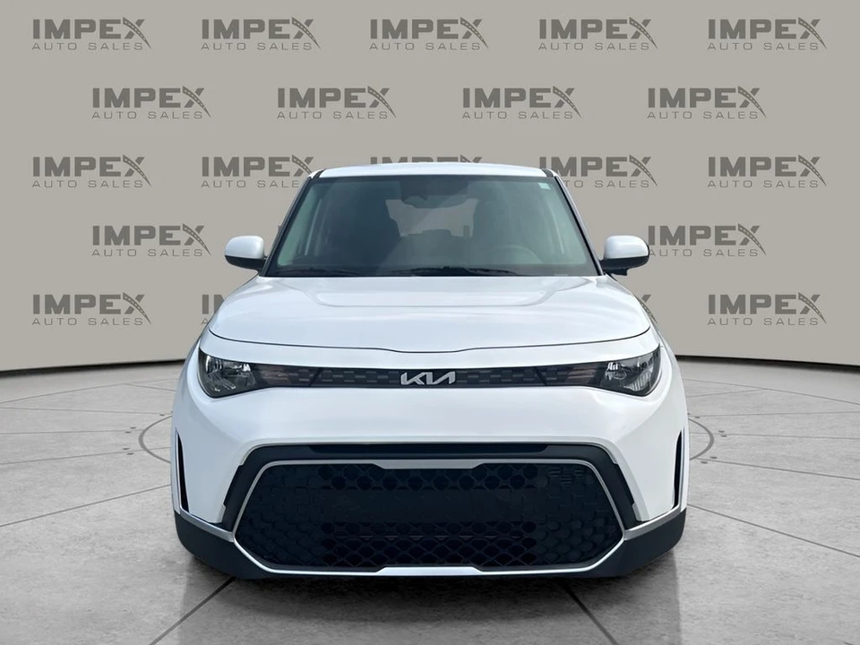 2024 Kia Soul - Image 8 of 12
