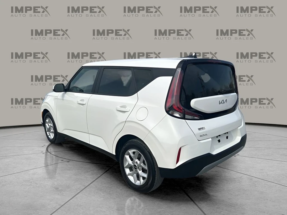2024 Kia Soul - Image 3 of 12