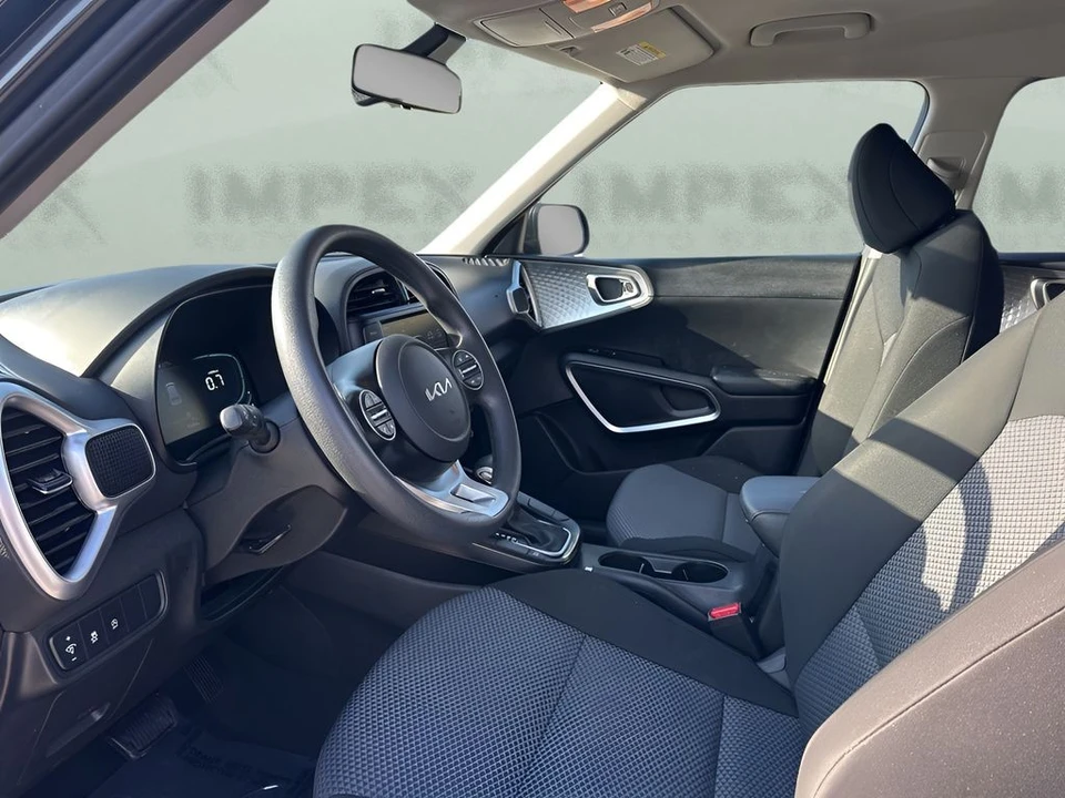 2024 Kia Soul - Image 9 of 12
