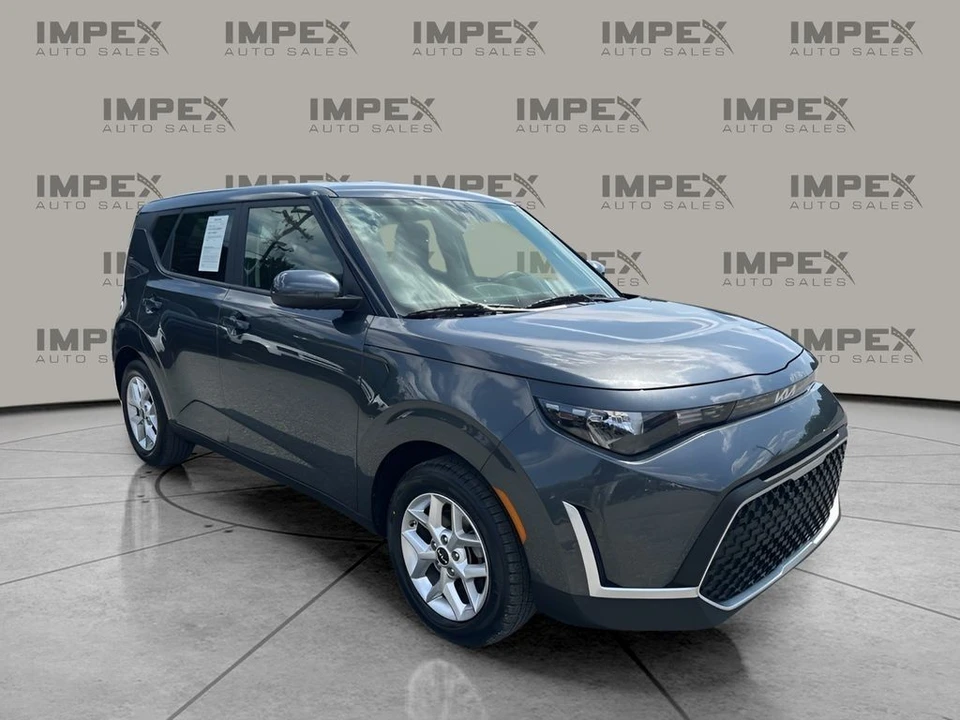 2024 Kia Soul - Image 7 of 12