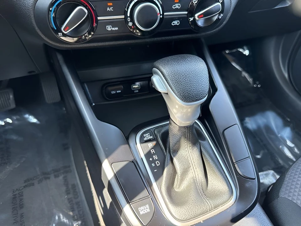 2024 Kia Soul - Image 15 of 21
