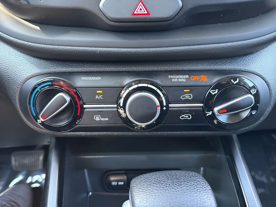 2024 Kia Soul - Image 17 of 21