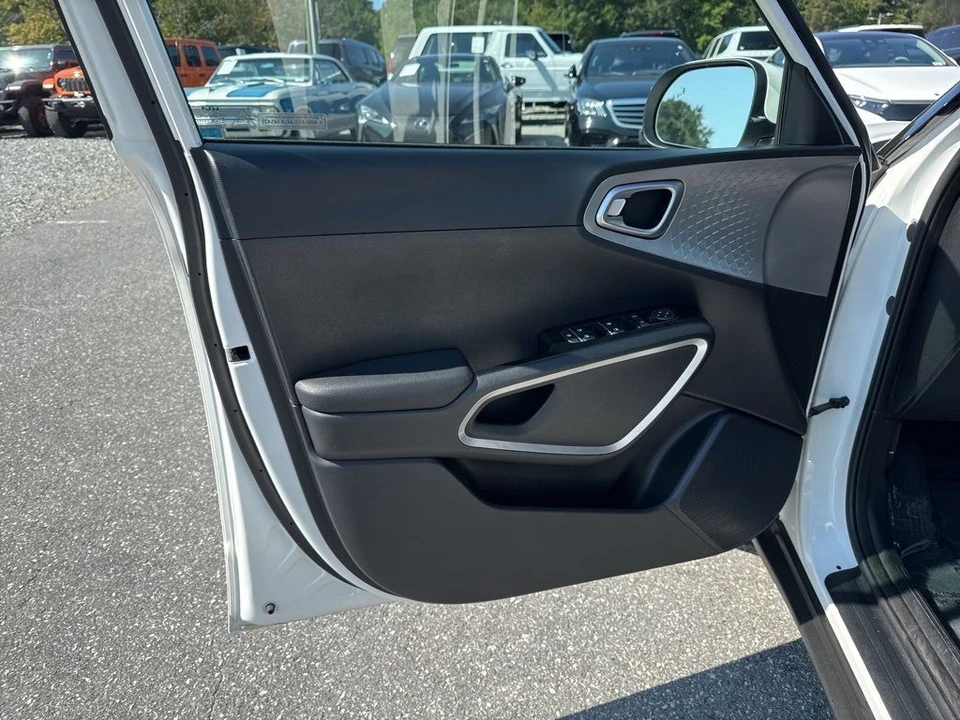 2024 Kia Soul - Image 21 of 21