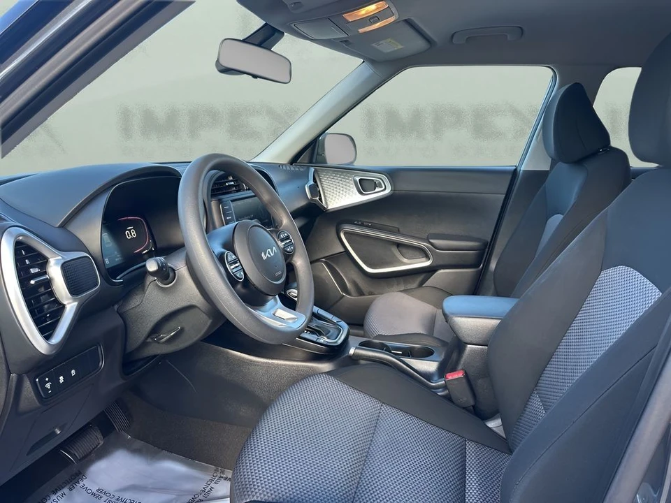 2024 Kia Soul - Image 9 of 12