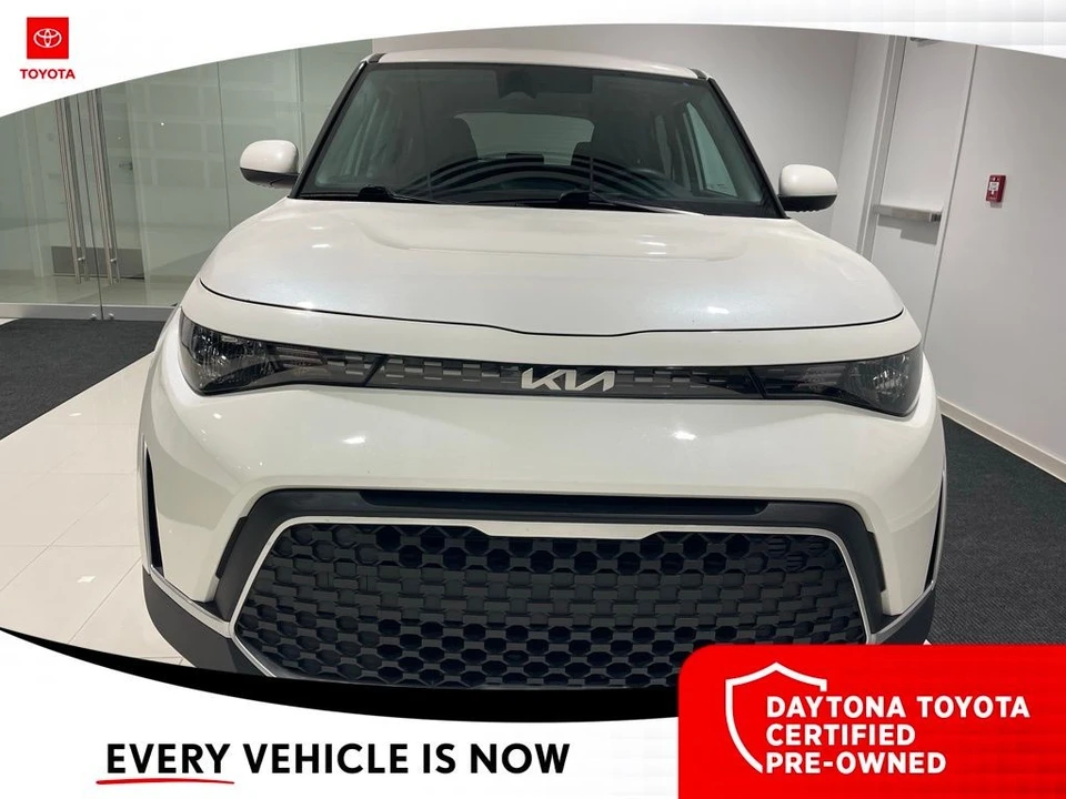 2024 Kia Soul - Image 2 of 12
