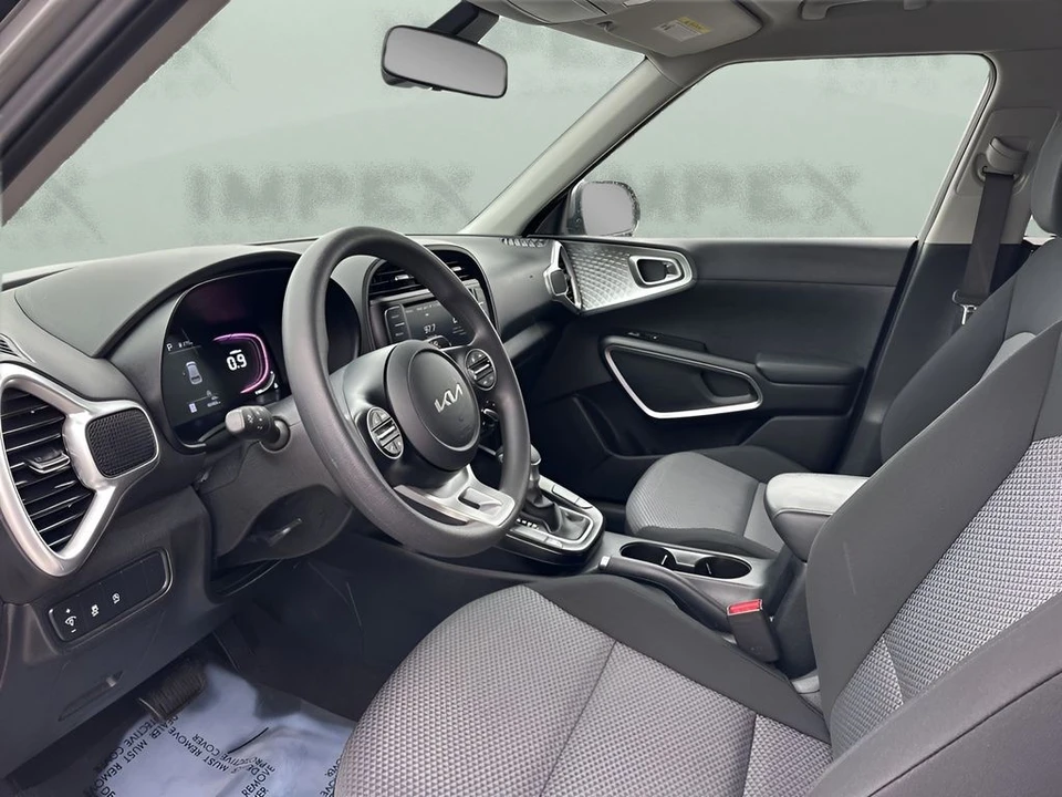 2024 Kia Soul - Image 9 of 21