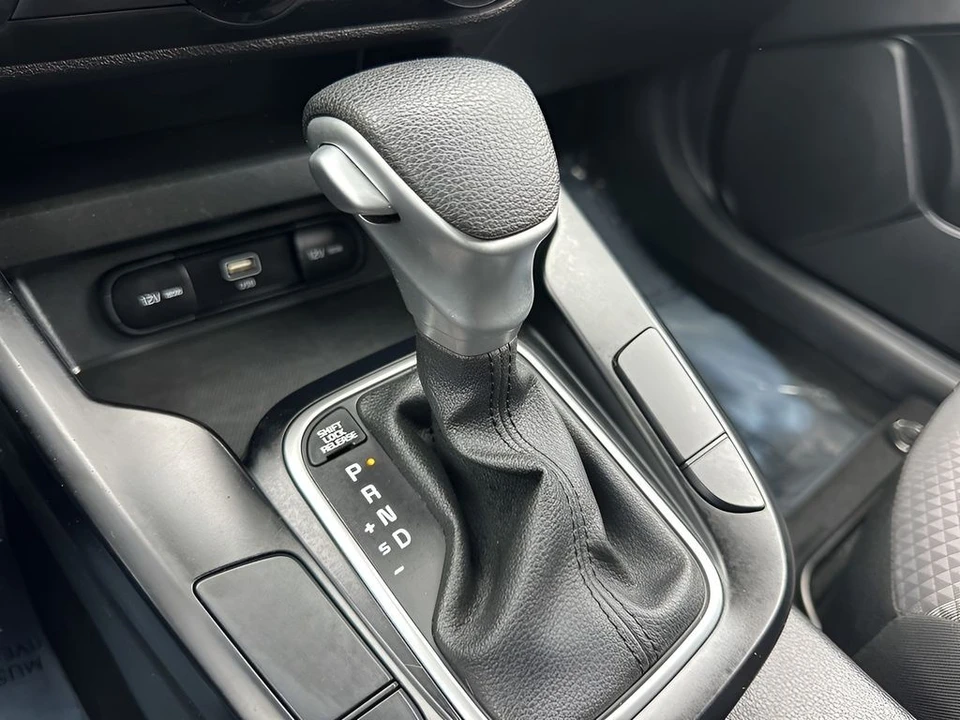 2024 Kia Soul - Image 15 of 21