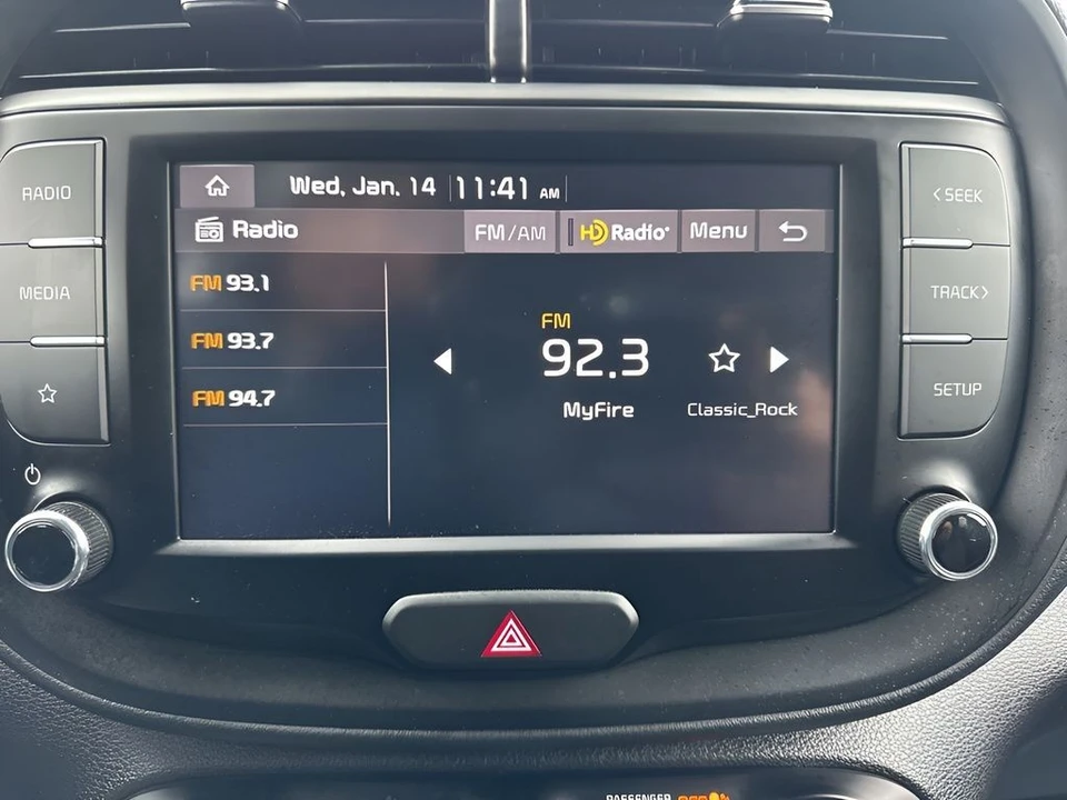 2024 Kia Soul - Image 16 of 21