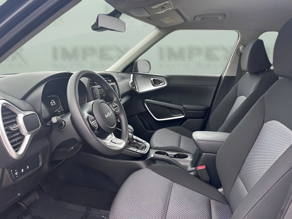2024 Kia Soul - Image 9 of 12