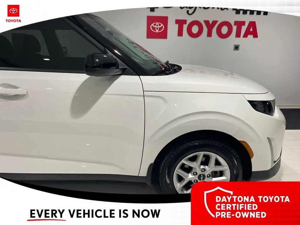 2024 Kia Soul - Image 7 of 12