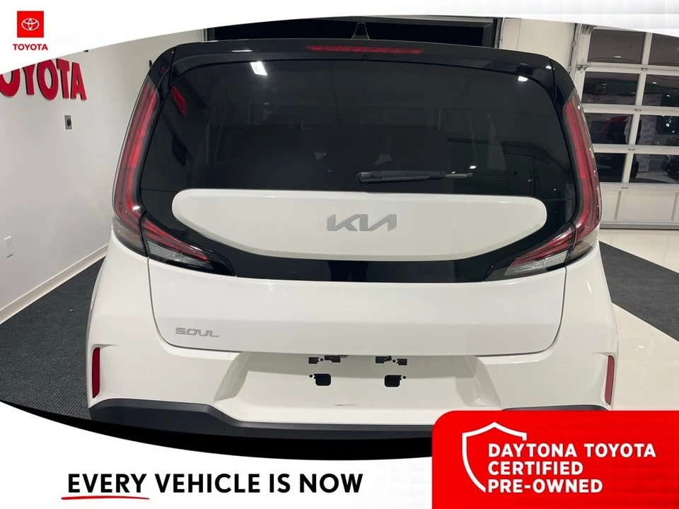 2024 Kia Soul - Image 11 of 12