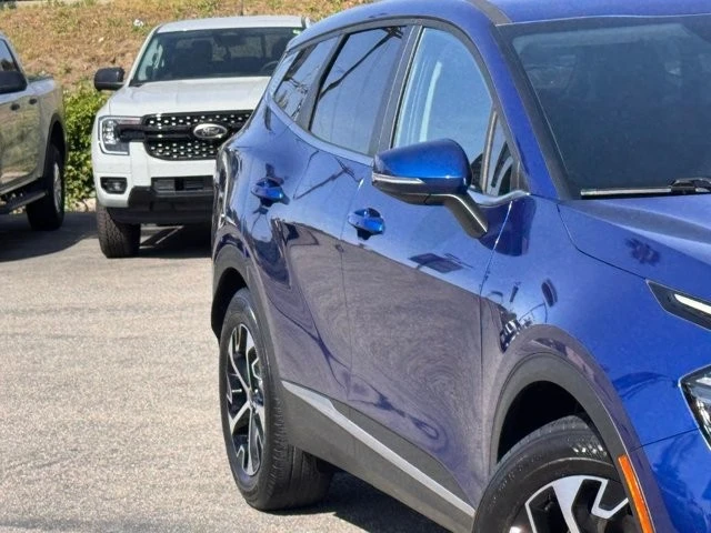 2024 Kia Sportage - Image 5 of 21