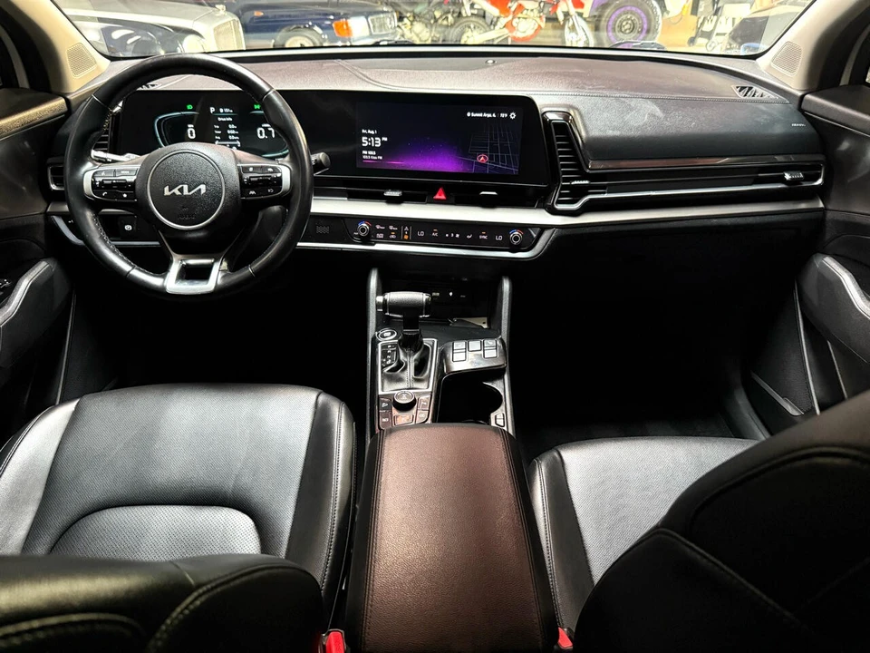 2024 Kia Sportage - Image 10 of 21