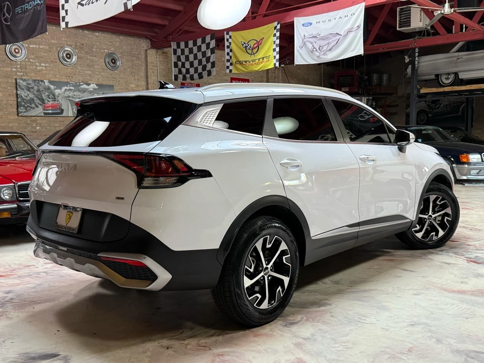 2024 Kia Sportage - Image 4 of 21