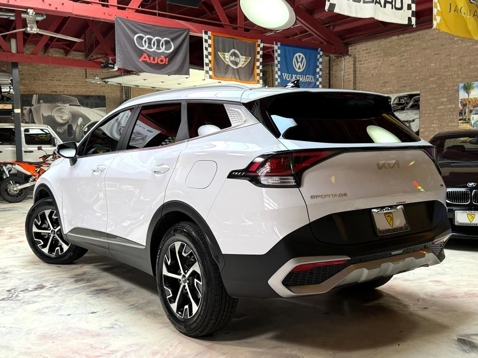2024 Kia Sportage - Image 6 of 21