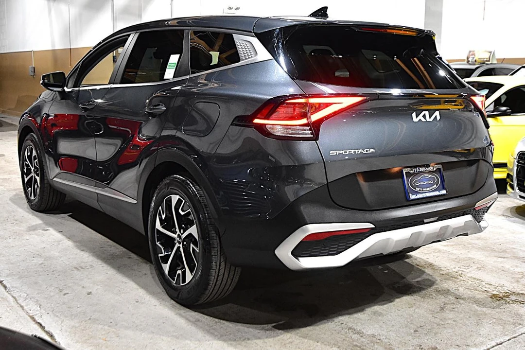 2024 Kia Sportage - Image 10 of 21