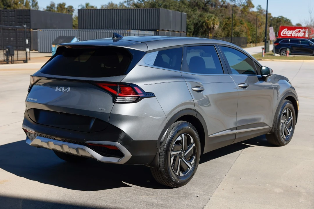 2024 Kia Sportage - Image 12 of 12