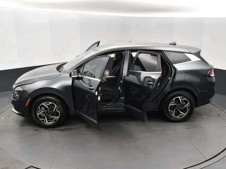 2024 Kia Sportage - Image 7 of 12