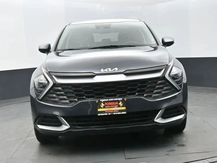 2024 Kia Sportage - Image 3 of 12