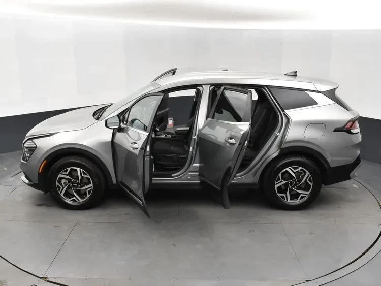 2024 Kia Sportage - Image 7 of 12