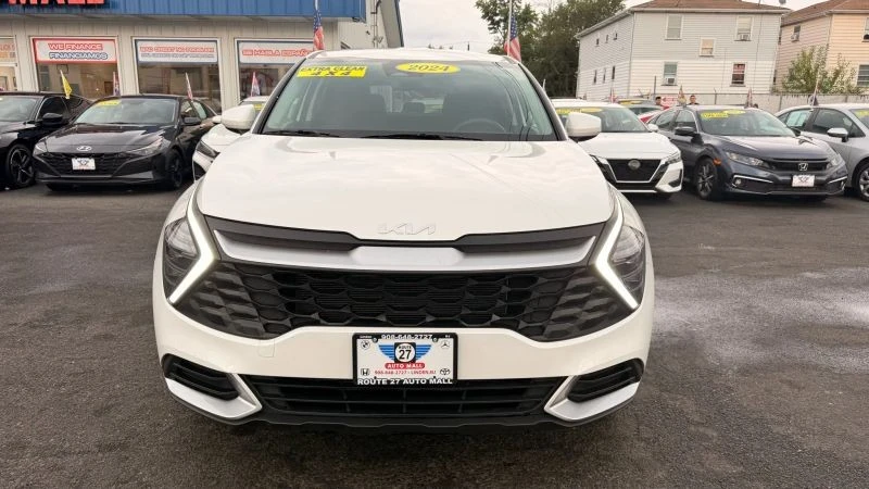 2024 Kia Sportage - Image 3 of 12