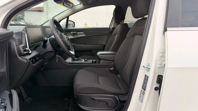 2024 Kia Sportage - Image 12 of 12