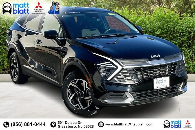 2024 Kia Sportage - Image 2 of 12