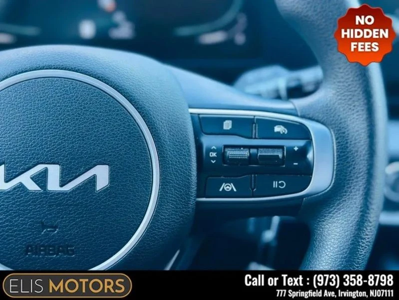 2024 Kia Sportage - Image 11 of 12