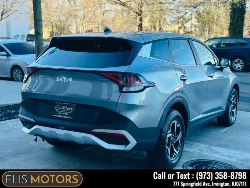 2024 Kia Sportage - Image 4 of 12