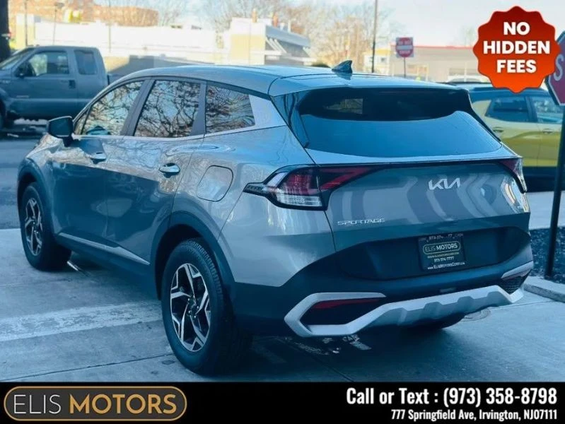 2024 Kia Sportage - Image 6 of 12