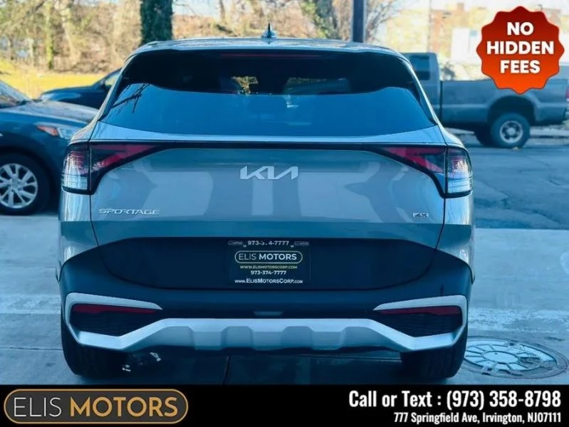 2024 Kia Sportage - Image 5 of 12