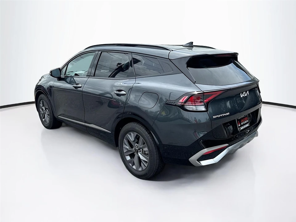 2024 Kia Sportage - Image 3 of 16