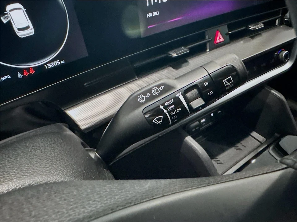 2024 Kia Sportage - Image 6 of 21