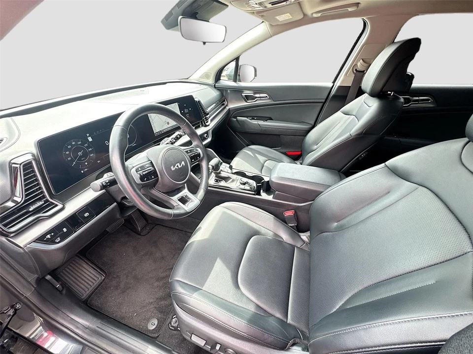 2024 Kia Sportage - Image 11 of 16