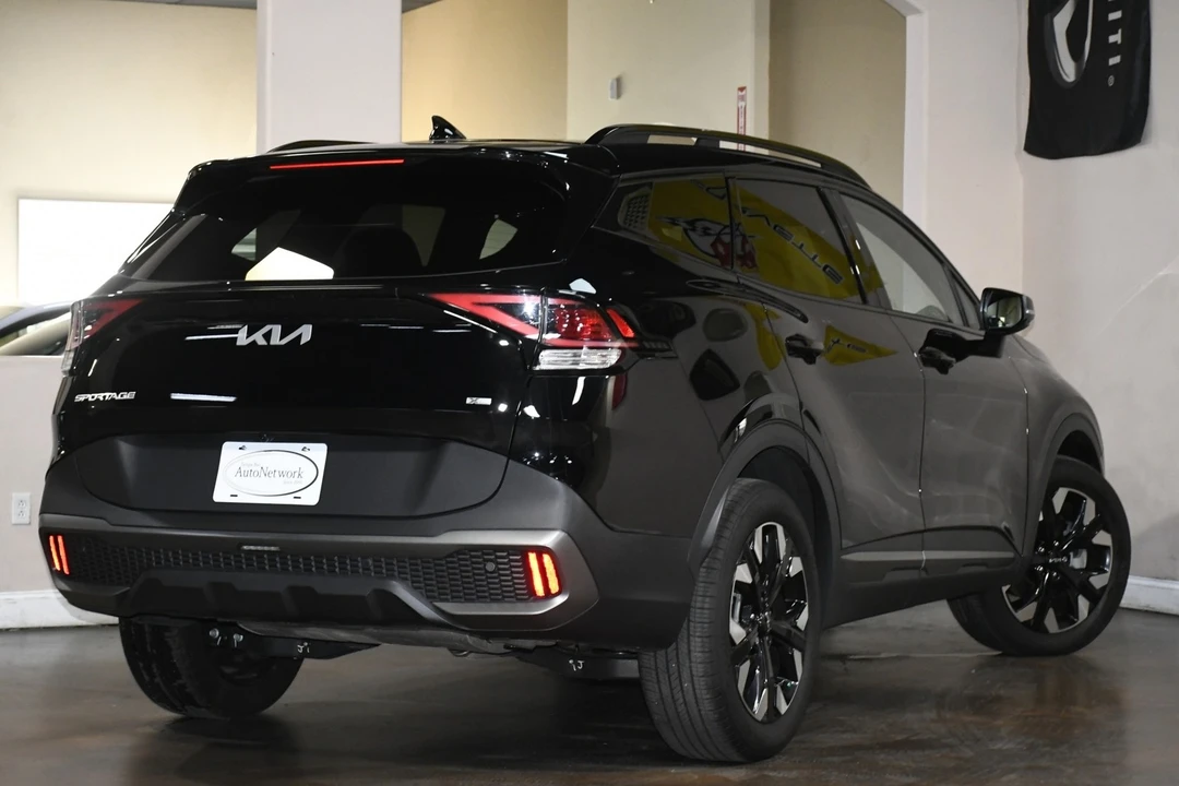 2024 Kia Sportage - Image 5 of 12