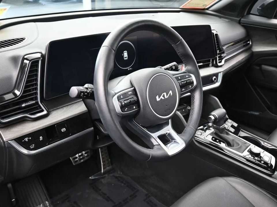 2024 Kia Sportage - Image 10 of 12