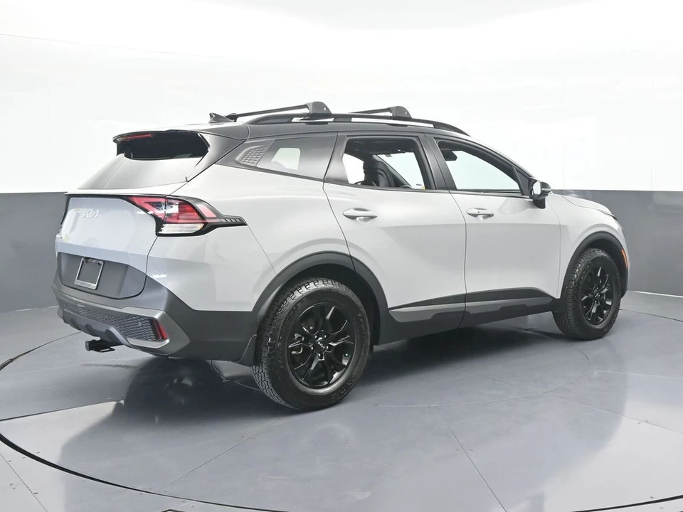 2024 Kia Sportage - Image 6 of 12