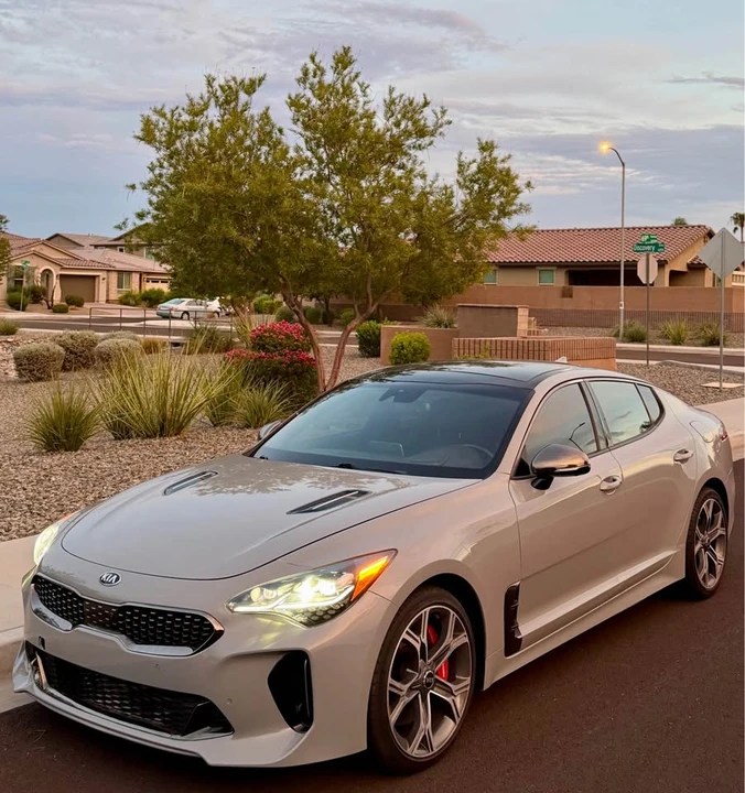2024 Kia Stinger GT - Image 2 of 6