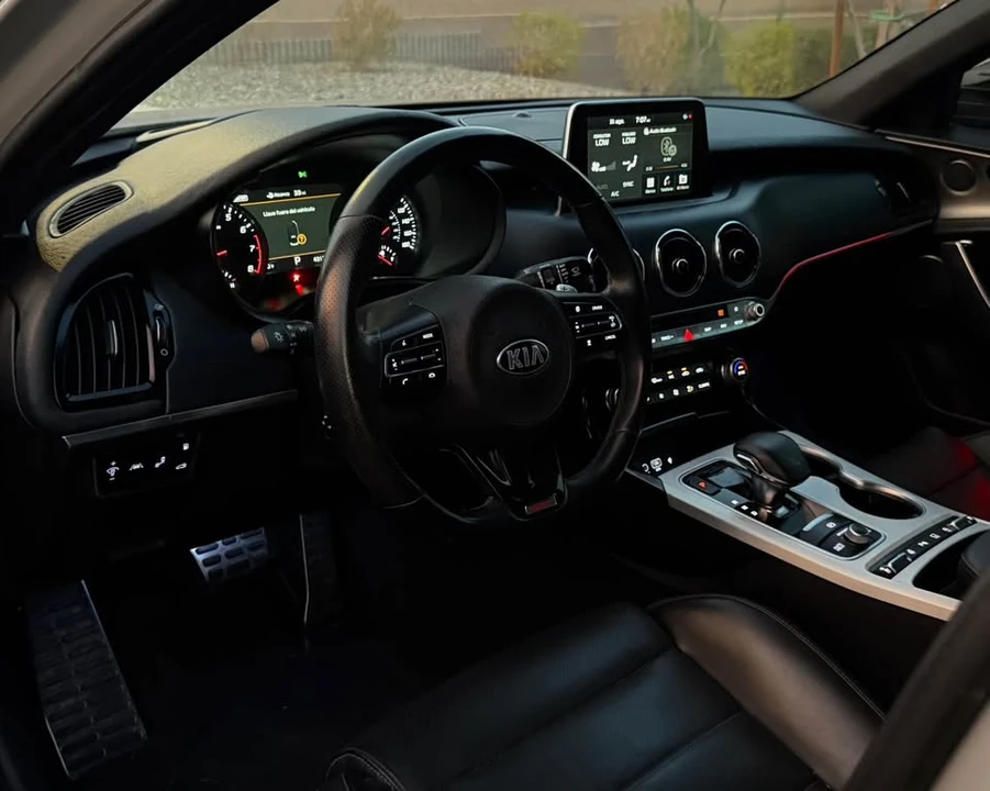 2024 Kia Stinger GT - Image 6 of 6