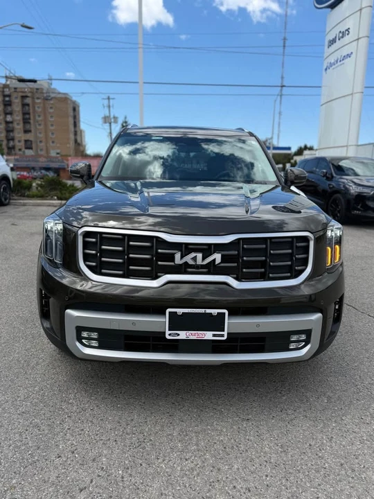2024 Kia Telluride - Image 2 of 17
