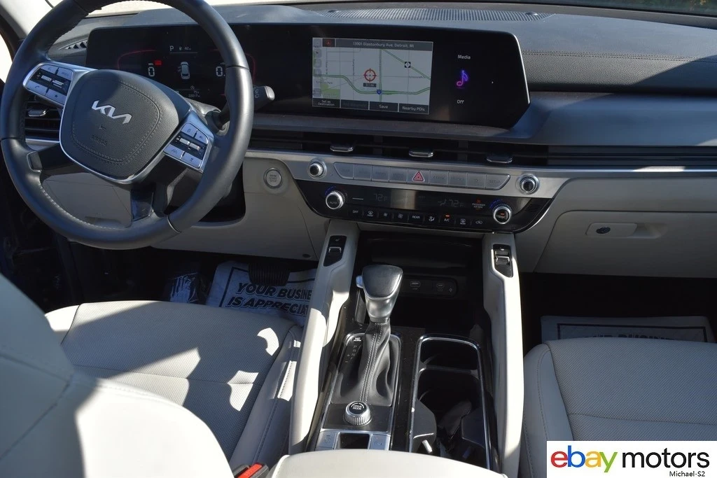 2024 Kia Telluride - Image 15 of 21
