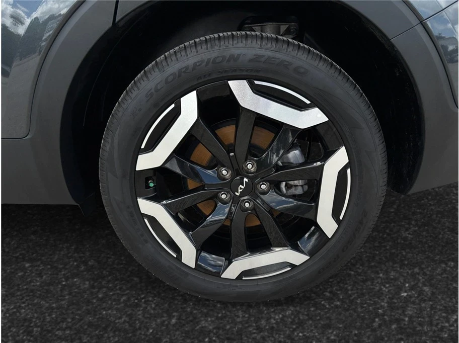 2024 Kia Telluride - Image 14 of 21