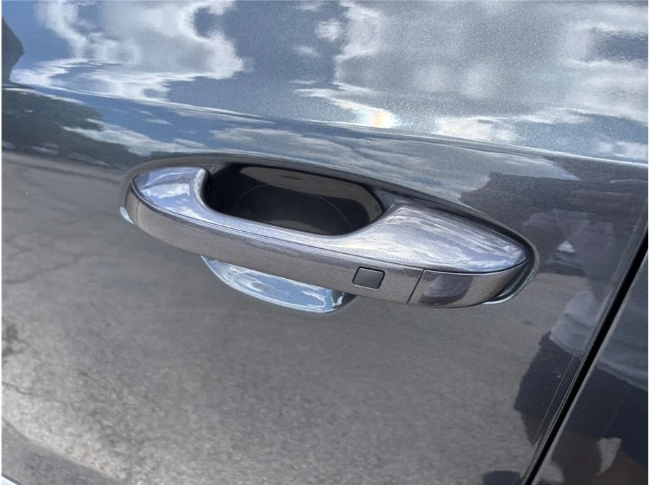 2024 Kia Telluride - Image 17 of 21